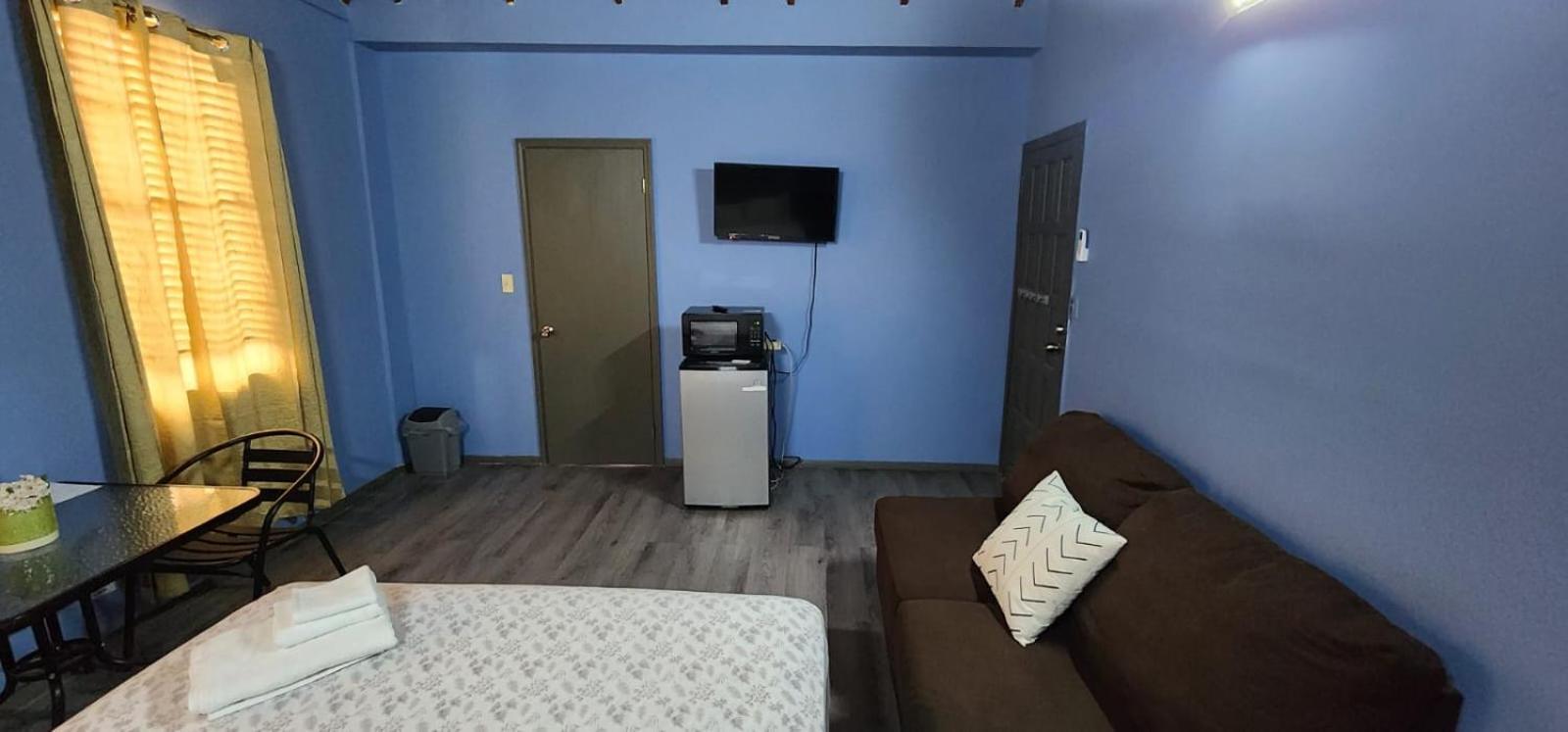Jj Guest House Branns Hamlet Экстерьер фото