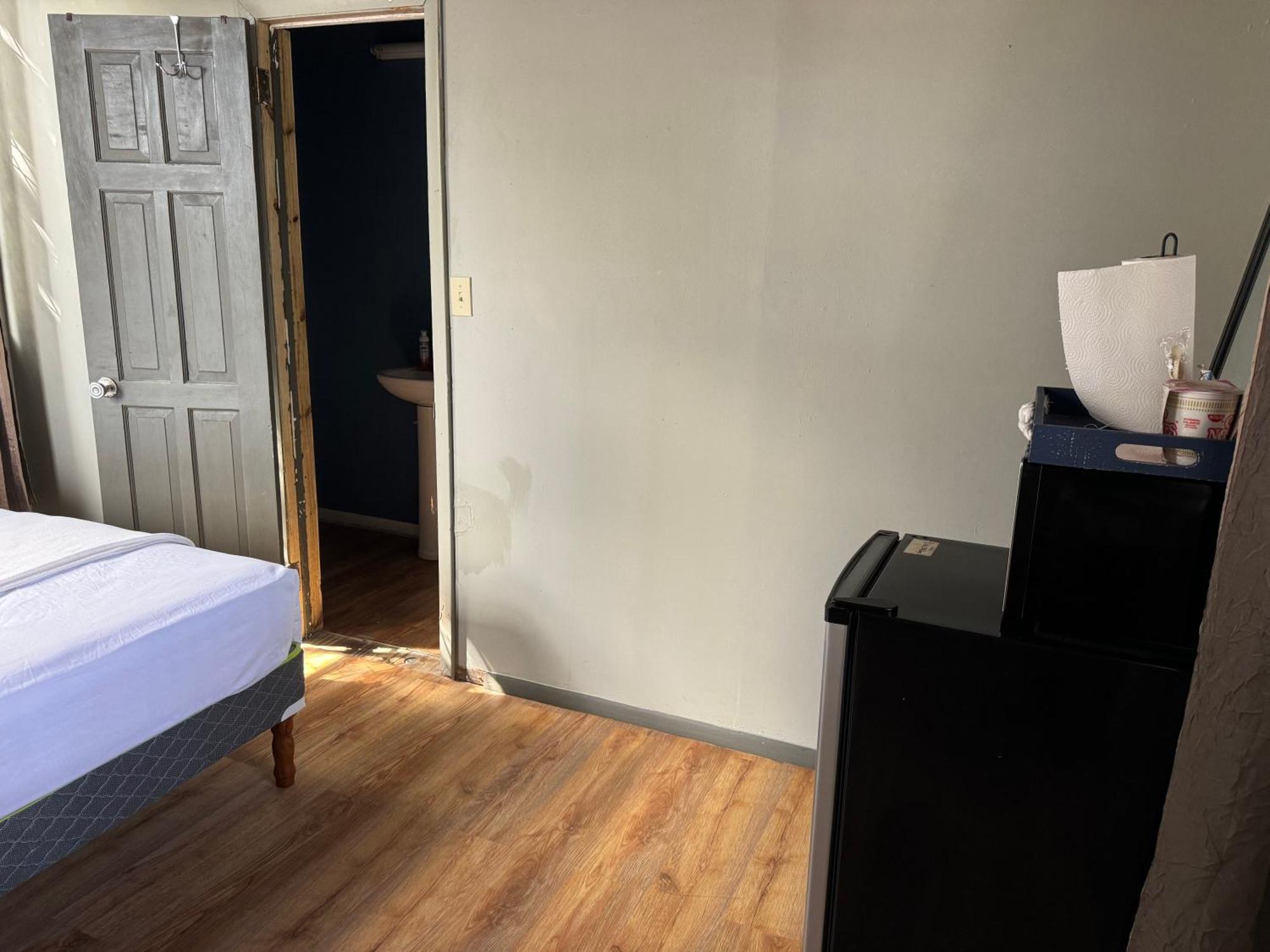 Jj Guest House Branns Hamlet Экстерьер фото